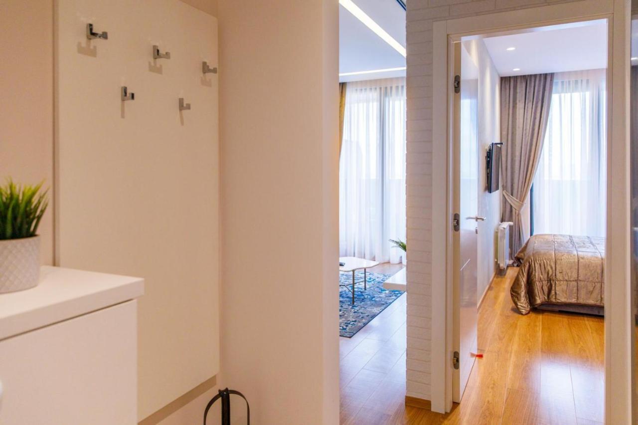 Dali Apartments Pupin Palace Novi Sad Esterno foto