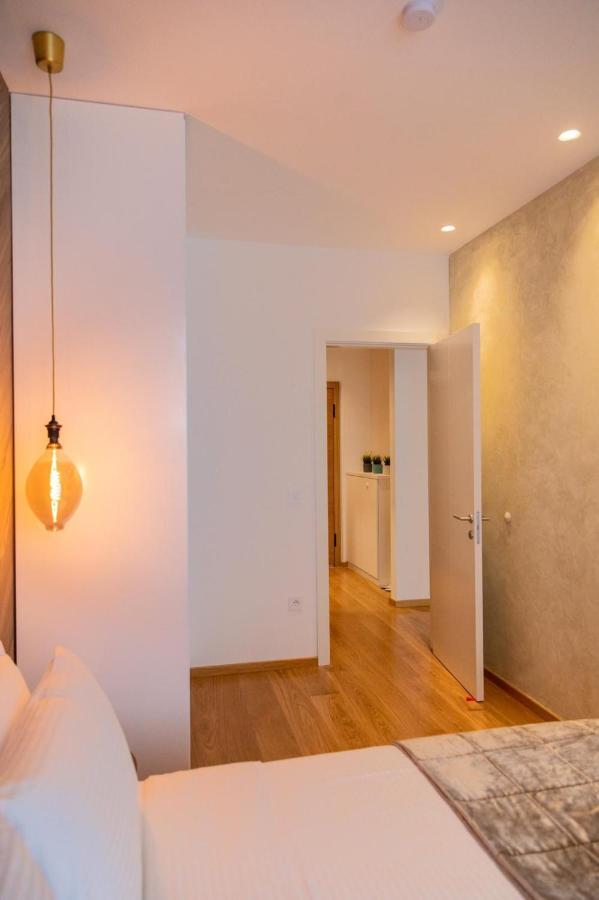 Dali Apartments Pupin Palace Novi Sad Esterno foto